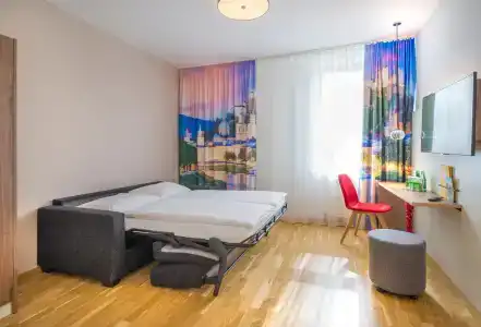 JUFA Salzburg - 19