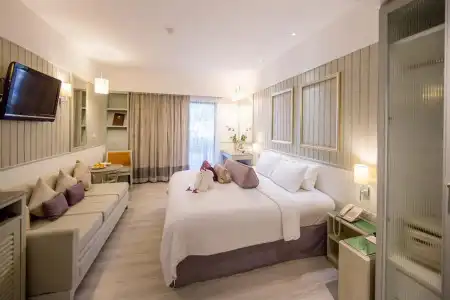 Katathani Phuket Beach Resort - 10
