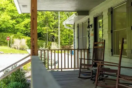 Blowing Rock Inn - 7