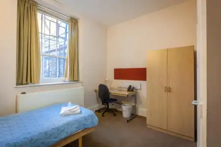 LSE Passfield Hall - Campus Accommodation - 30