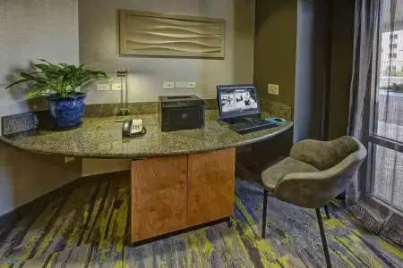 SpringHill Suites by Marriott Naples - 3