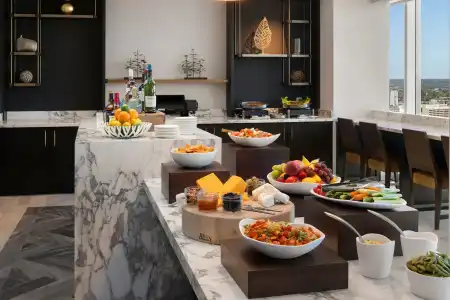JW Marriott Indianapolis - 35