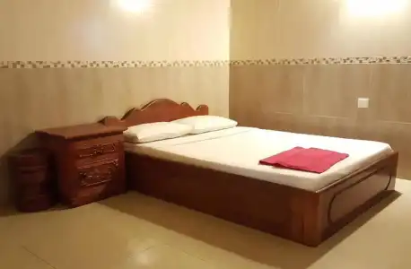 Lucky 2 Guesthouse - 6