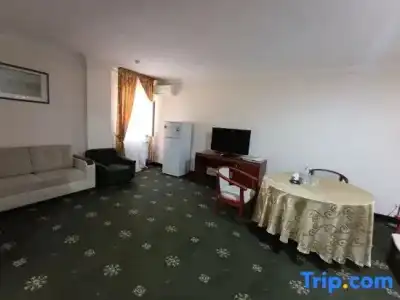 Arien Plaza - 48