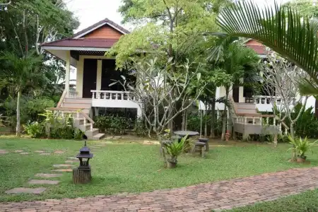 Clean Beach Resort - 43
