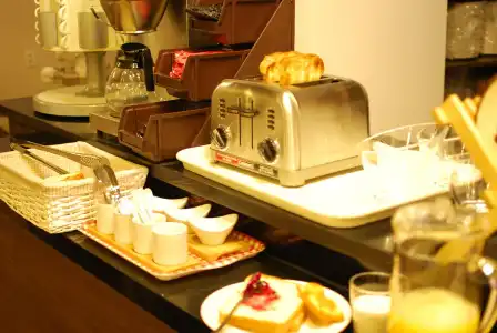 FunStay Inn Guesthouse - 13