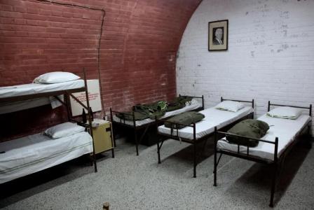 10-Z Bunker - Hostel - 20