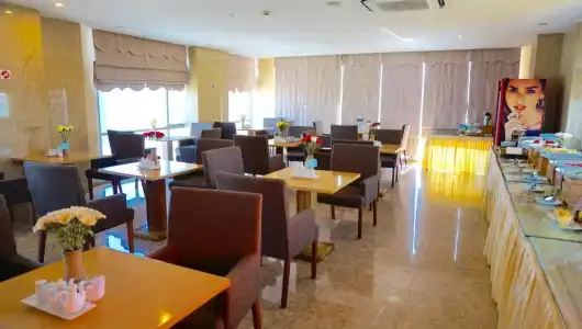 Nhat Linh Da Nang - 24