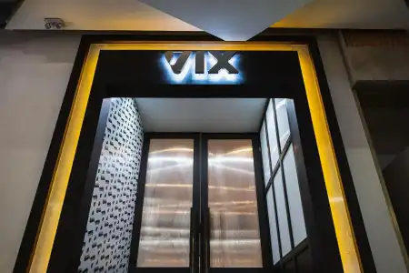 VIX Bangkok at Victory Monument - 0