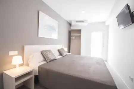 Blu Hostal Diana - 35