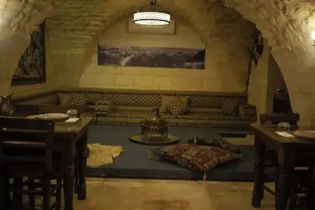 Hayatli Konak - 11