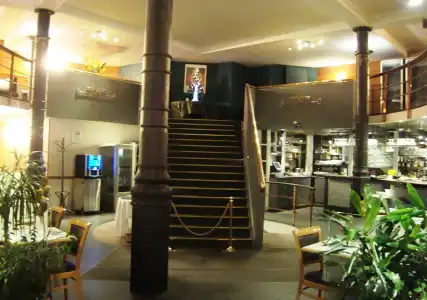 Le Dome - 21