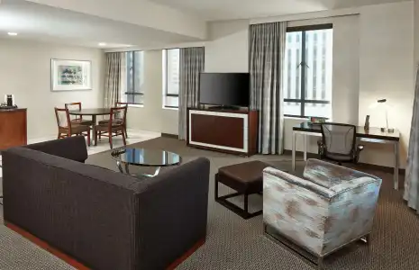 Hilton Garden Inn Phoenix Downtown - 1