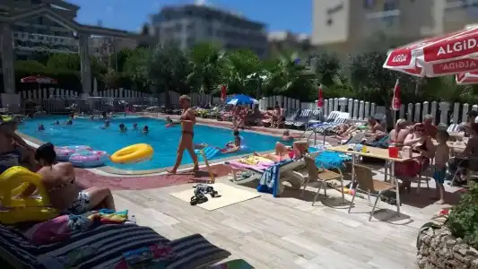 Mutlu Apart Otel - 39