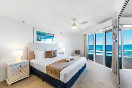 Zenith Ocean Front Apartments - 128