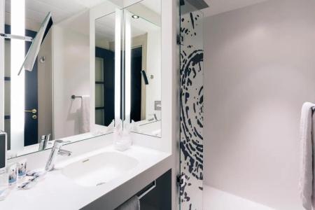 de Bourbon - Mercure Bourges - 62