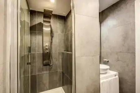Four Rivers Suites in Rome - 39