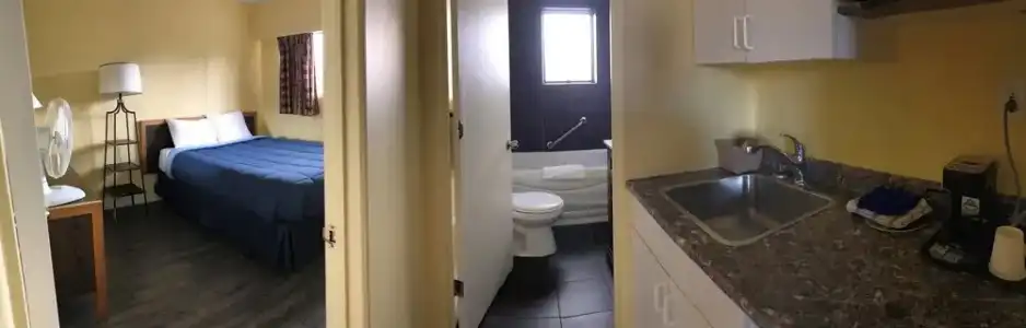 The Port-O-Call Inn & Suites - 24
