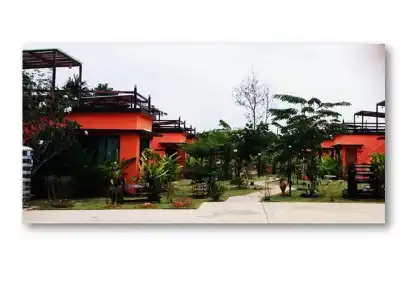 10 Billion Resort - 10