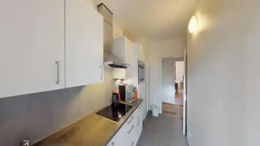Unique Serviced Living at Airport Line - 39