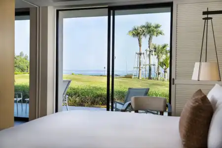 Halekulani Okinawa - 36