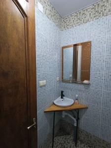 Karvi Hostel & Suites - 37