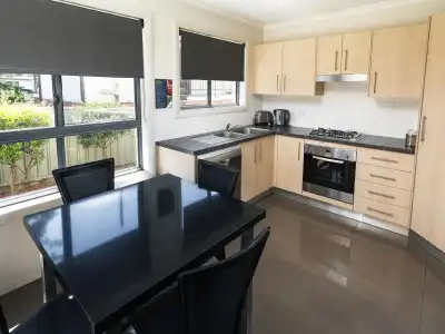 Cardiff Executive Apartments - 22