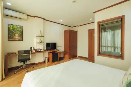 Sunset Westlake Hanoi - 102