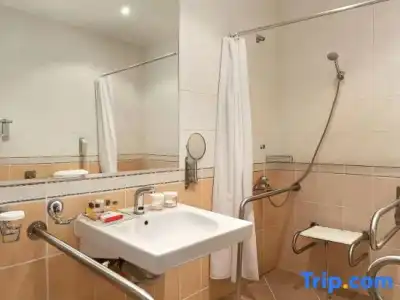 Ramada by Wyndham Plovdiv Trimontium - 24