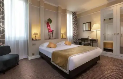 Hôtel du Bois Champs-Elysées - 170
