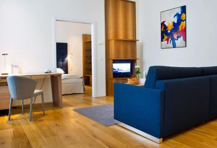HiLight Suites - 25
