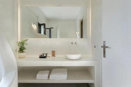 Onyx & Suites - 136
