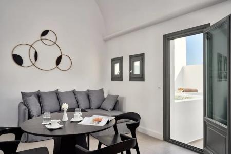 Alleys All-Suite & Spa - 217
