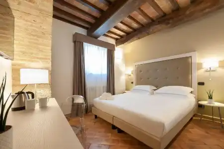 Relais Dell'Olmo - 78