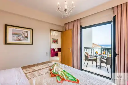 Pilot's Villas Luxury Suites - 63