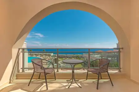 Kresten Royal Euphoria Resort - 6