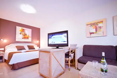 Arena Suite - Adults Only - 6
