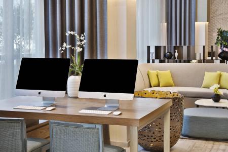 Courtyard by Marriott Al Barsha - 11