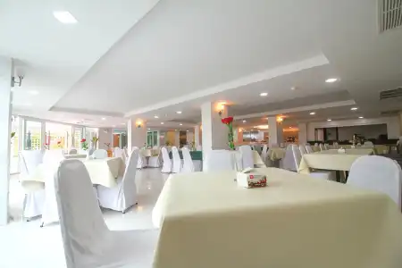 Convenient Grand (SHA Extra Plus) - 26