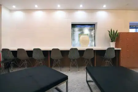 The Global Tokyo - 14