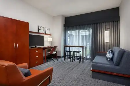 Courtyard by Marriott Anchorage Airport - 48