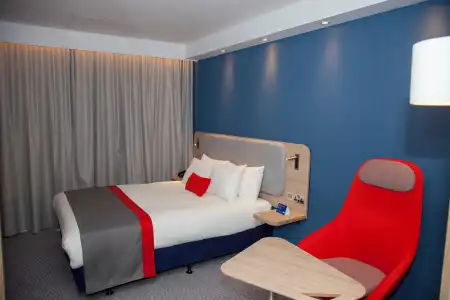 Holiday Inn Express Cardiff Bay by IHG - 5