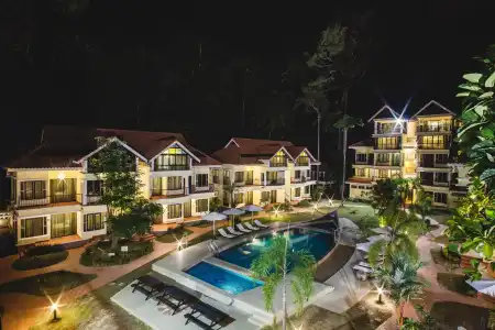 Anjungan Beach Resort - 8
