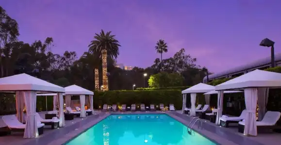 Luxe Sunset Boulevard - 16