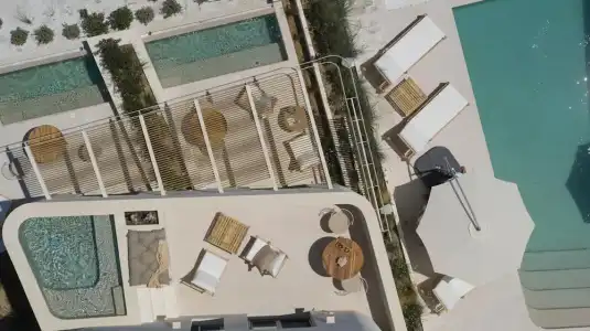 White Pebble Suites - 41