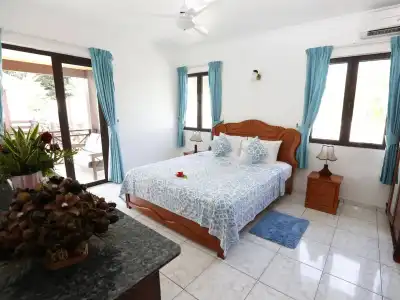 Les 4 Etoiles Holiday Villas - 1