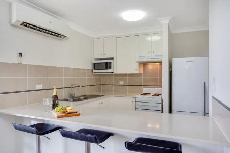 Pacific Resort Broadbeach - 21
