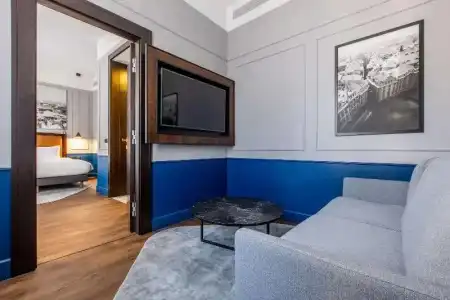 Radisson Blu - 60