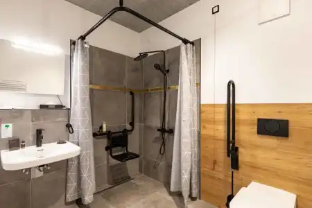 LÜTTES Loft Boutique - 17