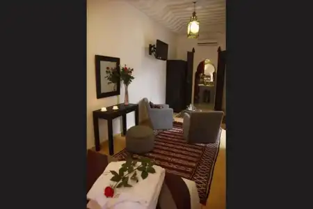 Riad Shaloma - 31
